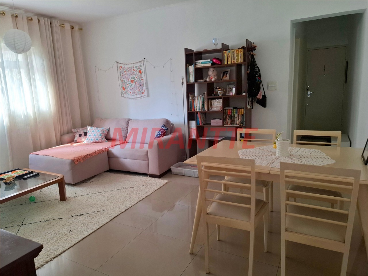 Apartamento de 65m² com 2 quartos em Água Fria
