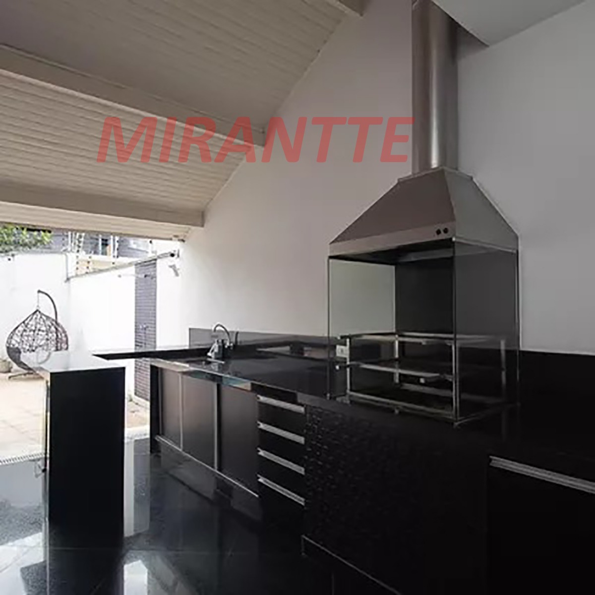 Sobrado de 365m² com 4 quartos em Palmas Do Tremembé