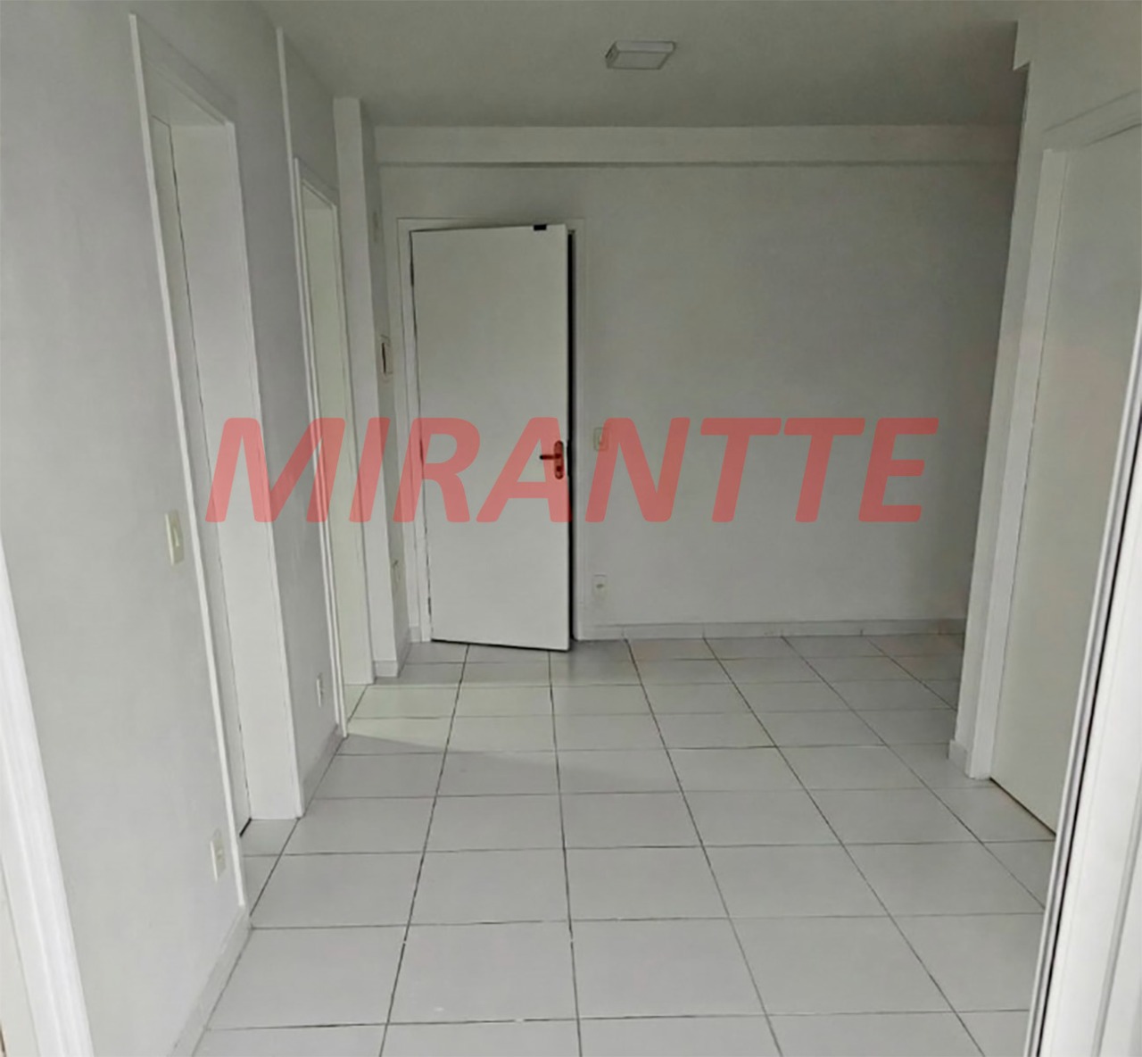 Apartamento de 49m² com 2 quartos em Jardim Santa Terezinha (Zona Leste)