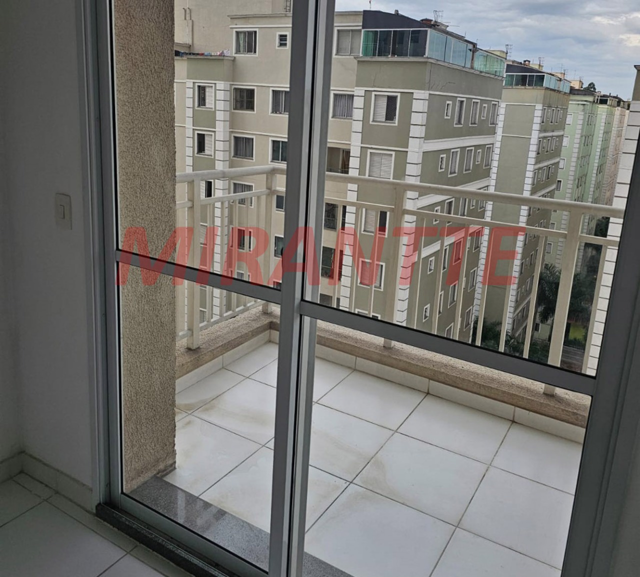 Apartamento de 49m² com 2 quartos em Jardim Santa Terezinha (Zona Leste)