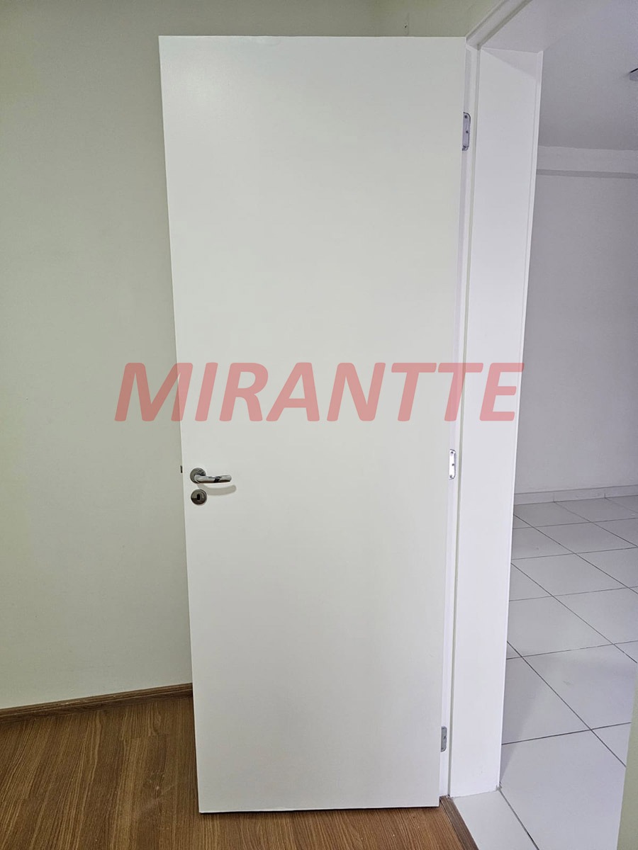 Apartamento de 49m² com 2 quartos em Jardim Santa Terezinha (Zona Leste)