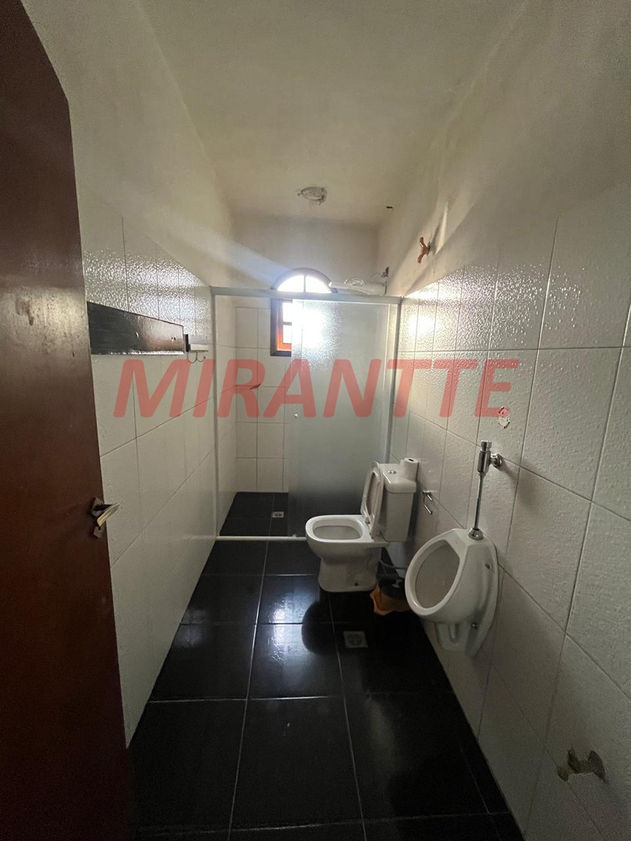 ChÁcara de 200m² com 4 quartos em Jundiaizinho (Terra Preta)