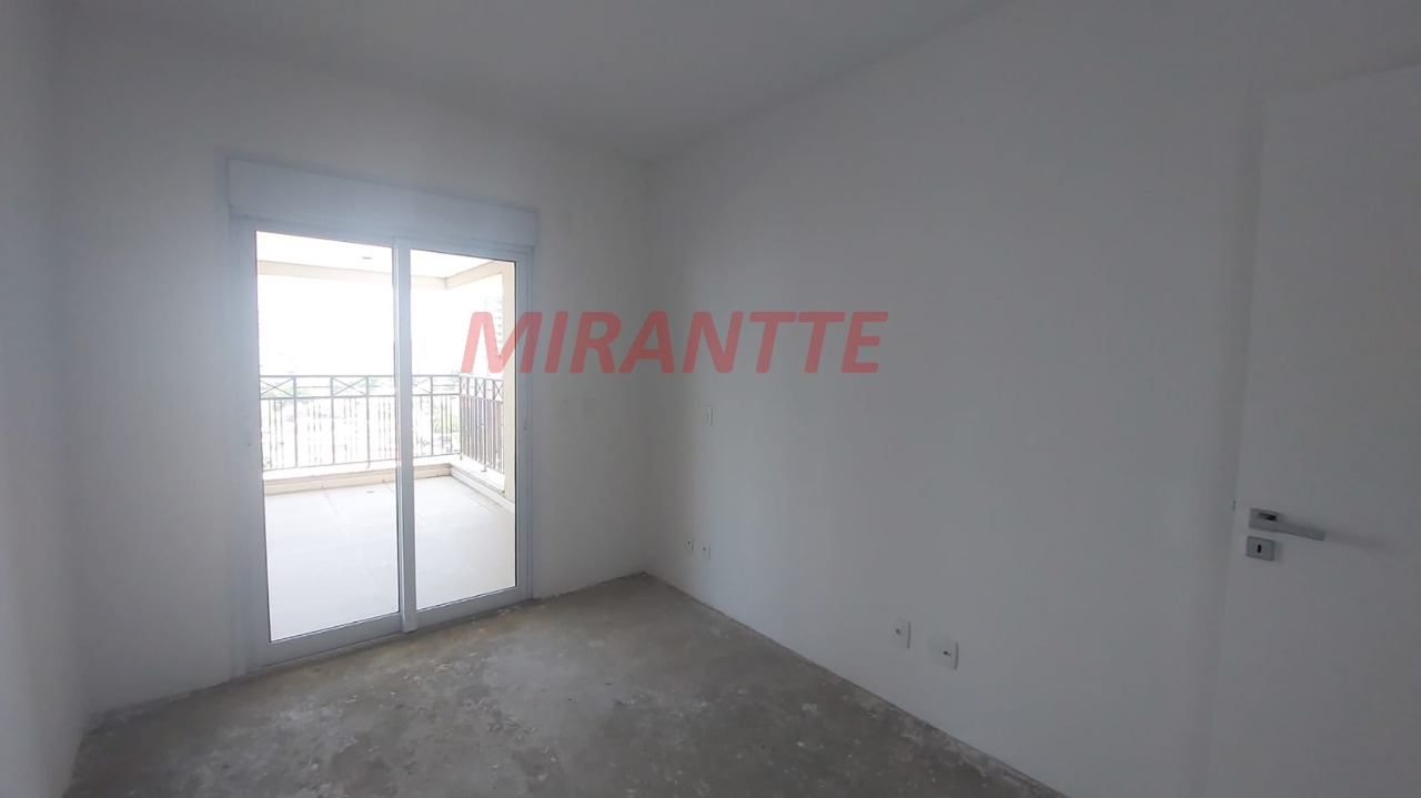 Apartamento de 215m² com 4 quartos em Santa Teresinha