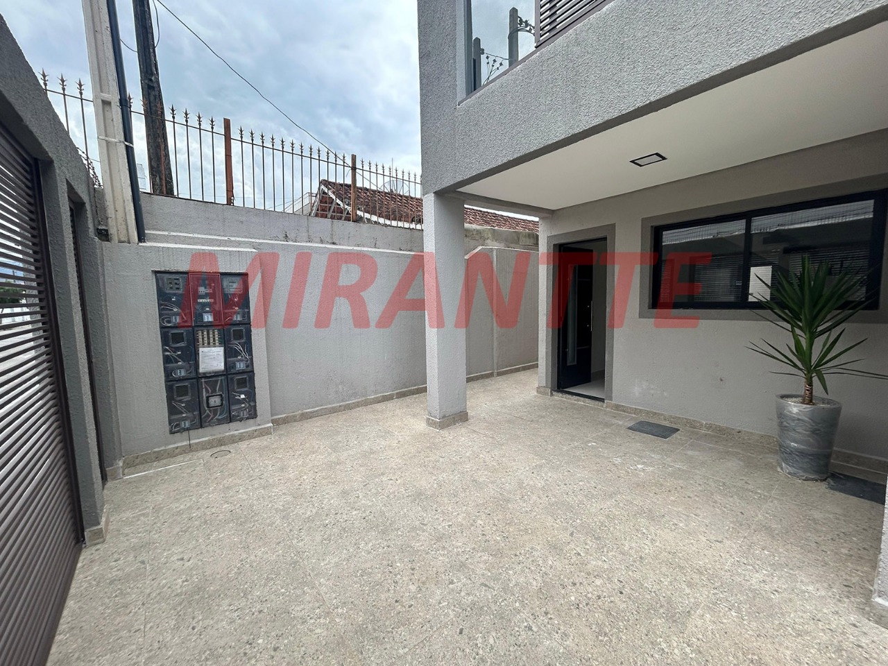 Cond. fechado de 90.65m² com 2 quartos em Ocian