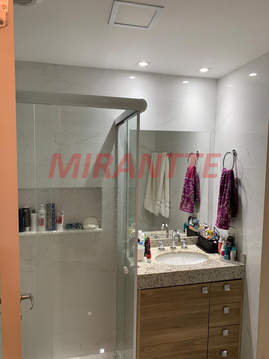 Apartamento de 95m² com 2 quartos em Santa Teresinha