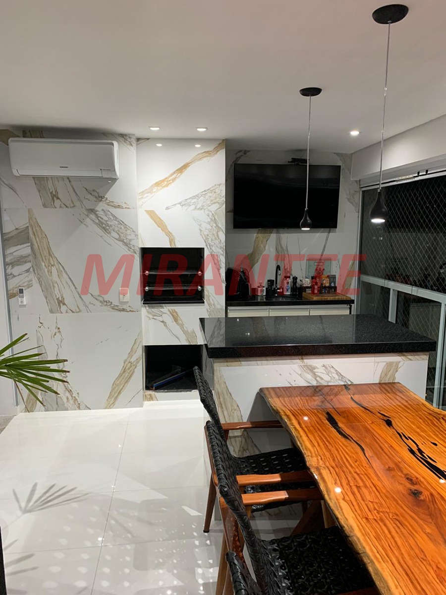 Apartamento de 95m² com 2 quartos em Santa Teresinha