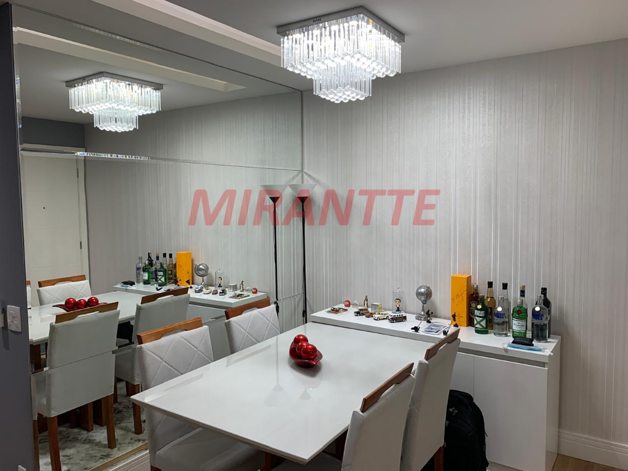 Apartamento de 95m² com 2 quartos em Santa Teresinha