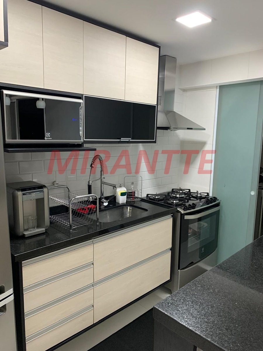 Apartamento de 95m² com 2 quartos em Santa Teresinha