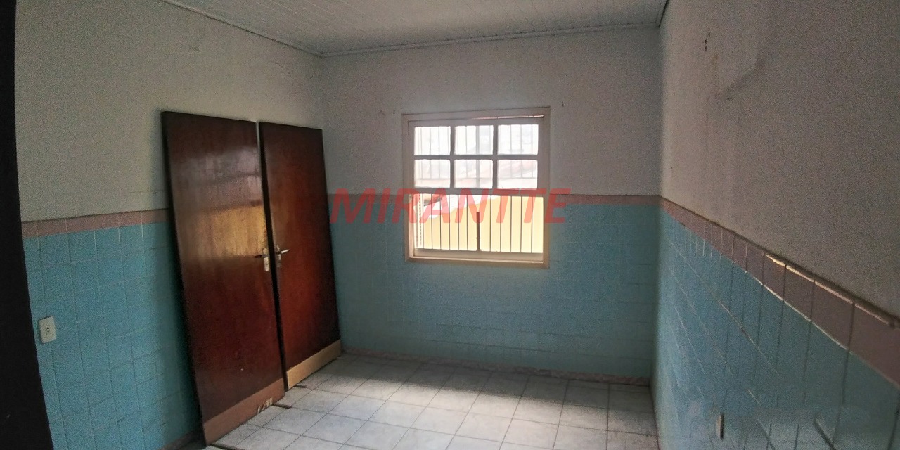 Terreno de 0m² em Chora Menino