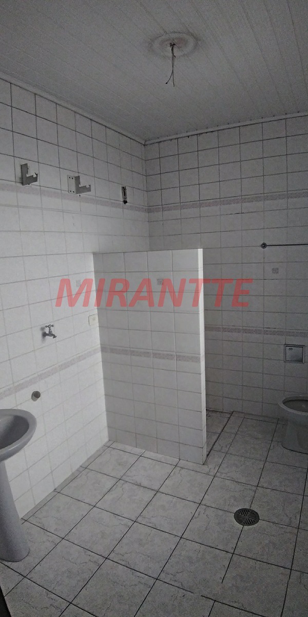Terreno de 0m² em Chora Menino