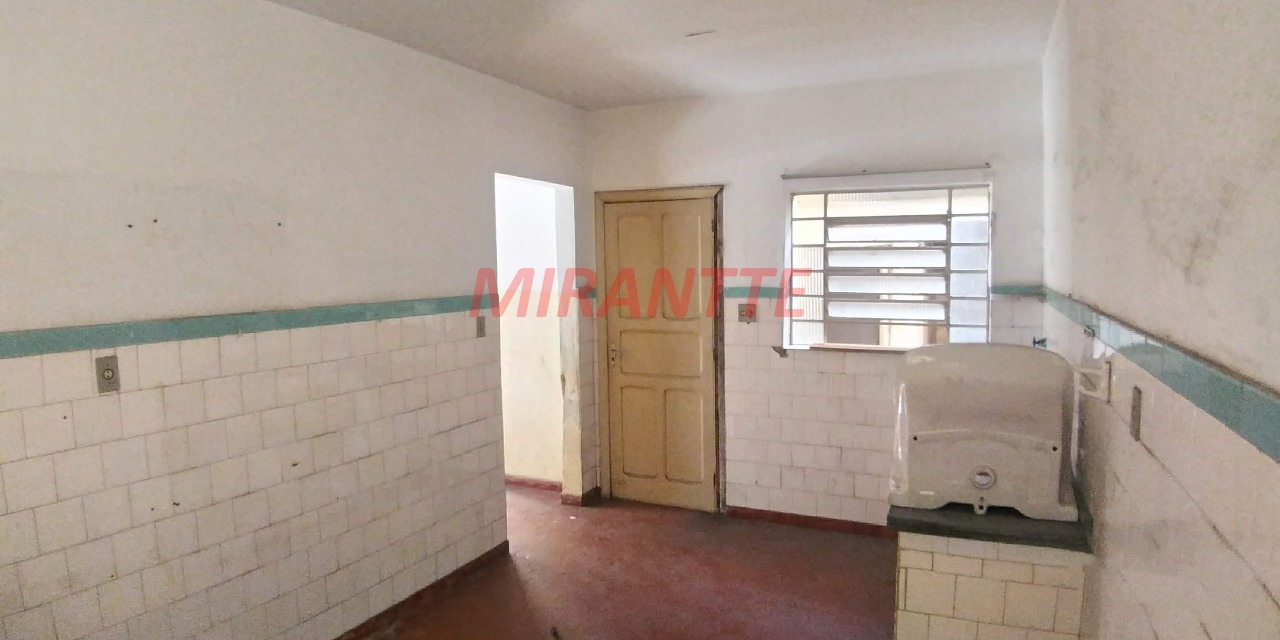 Terreno de 0m² em Chora Menino