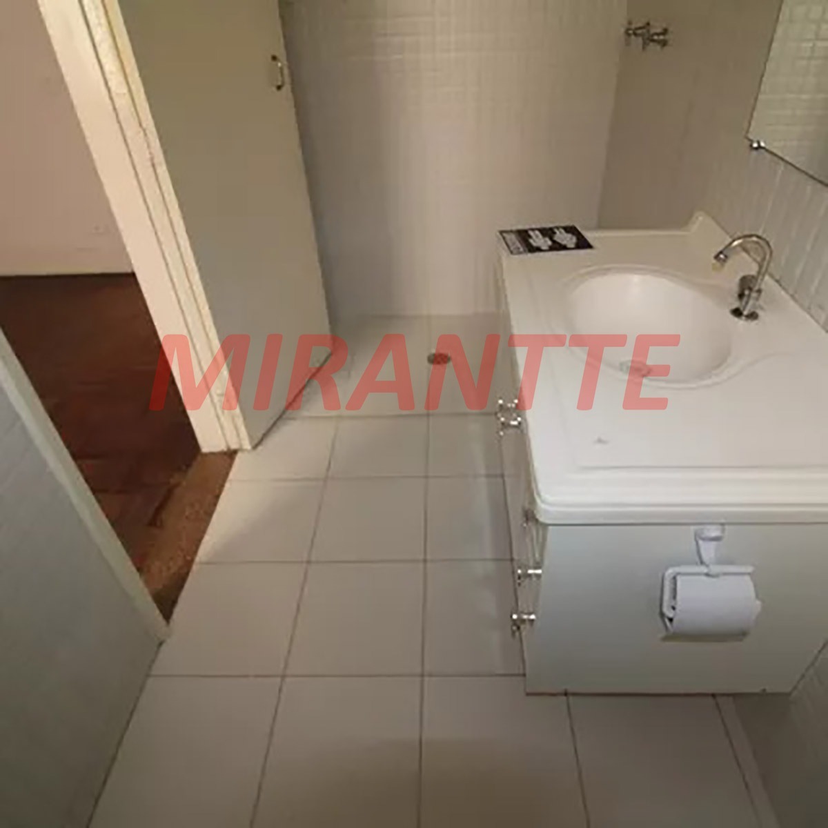 Sobrado de 223m² com 3 quartos em Parada Inglesa