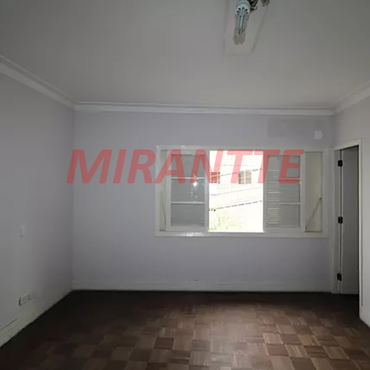 Sobrado de 223m² com 3 quartos em Parada Inglesa