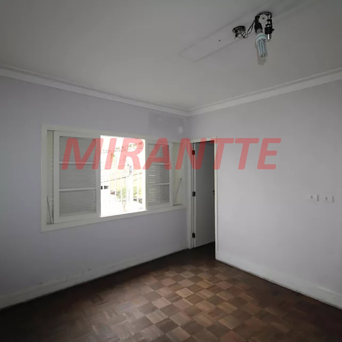 Sobrado de 223m² com 3 quartos em Parada Inglesa