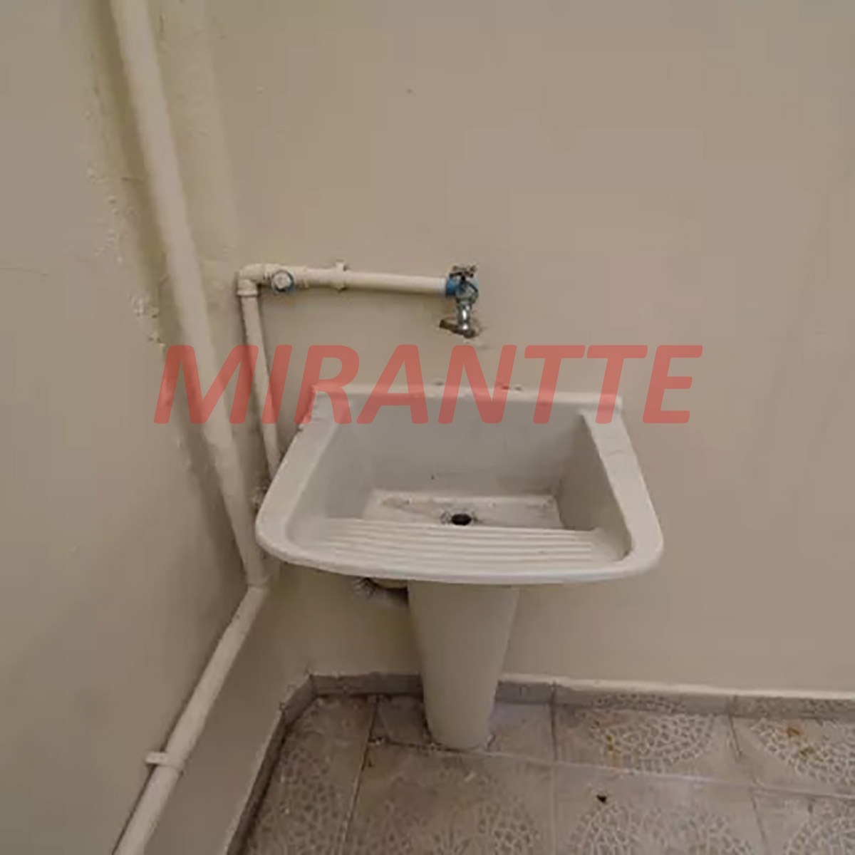 Sobrado de 223m² com 3 quartos em Parada Inglesa