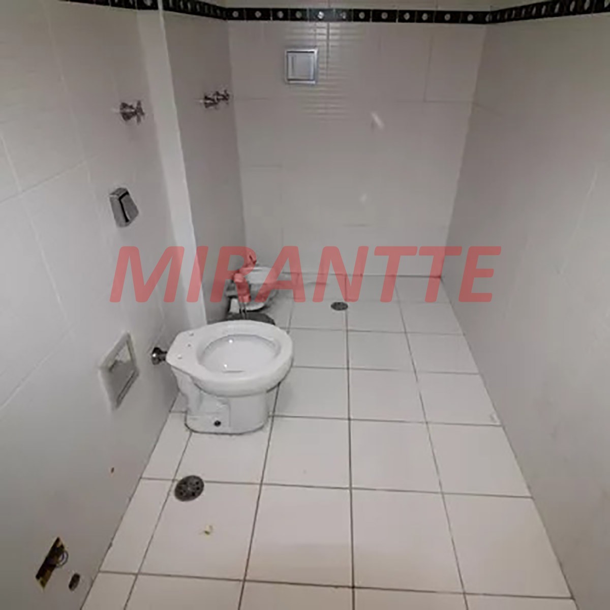 Sobrado de 223m² com 3 quartos em Parada Inglesa