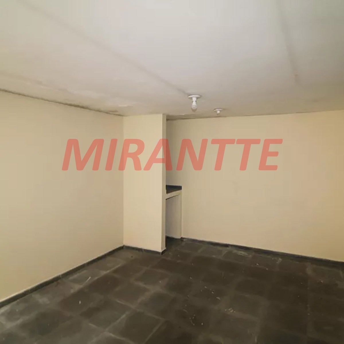 Sobrado de 223m² com 3 quartos em Parada Inglesa