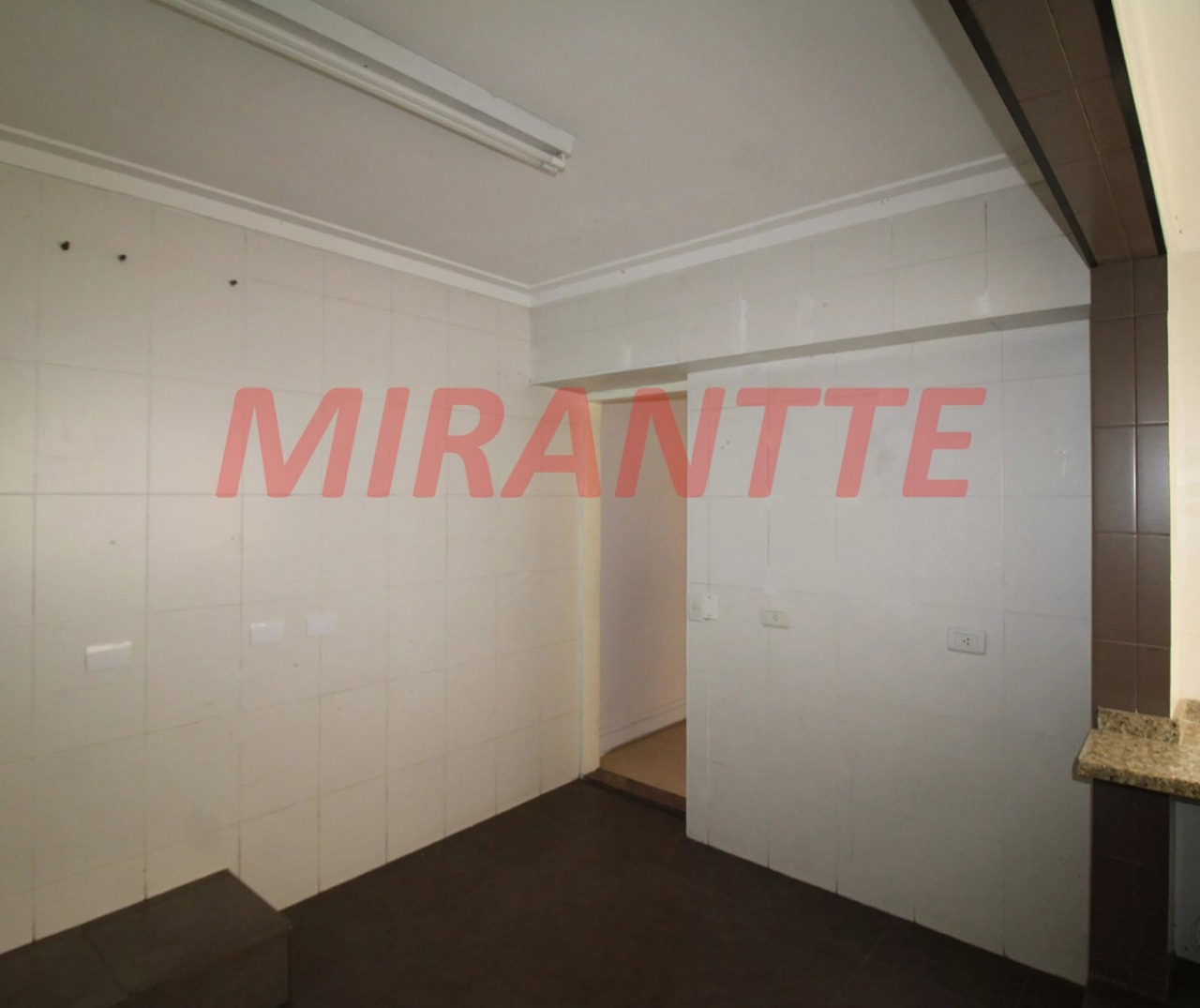 Sobrado de 223m² com 3 quartos em Parada Inglesa