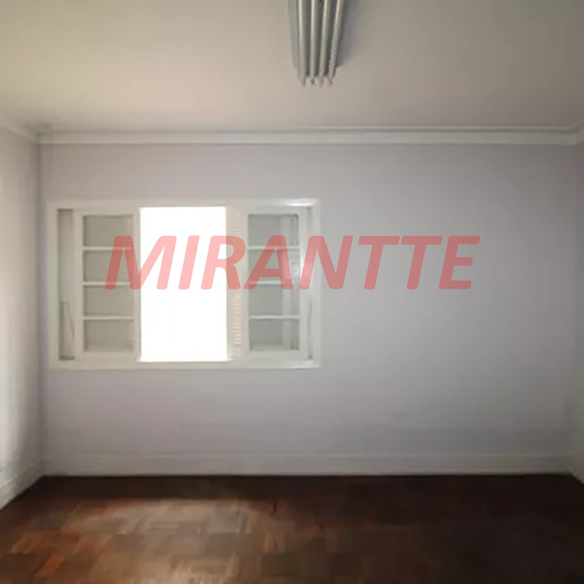 Sobrado de 223m² com 3 quartos em Parada Inglesa