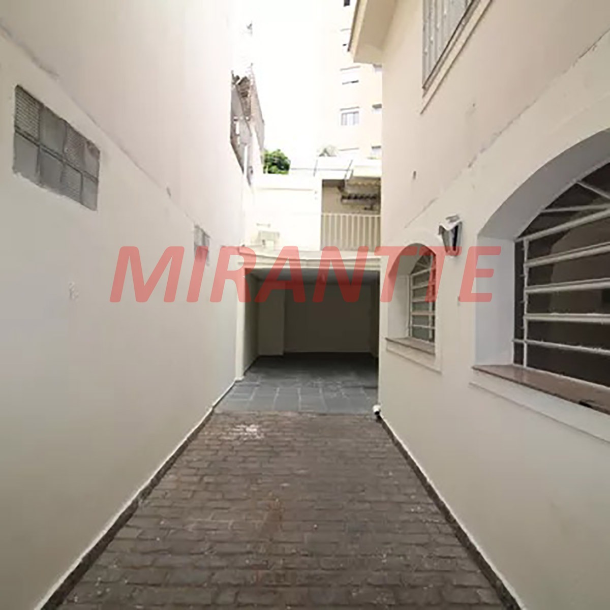 Sobrado de 223m² com 3 quartos em Parada Inglesa
