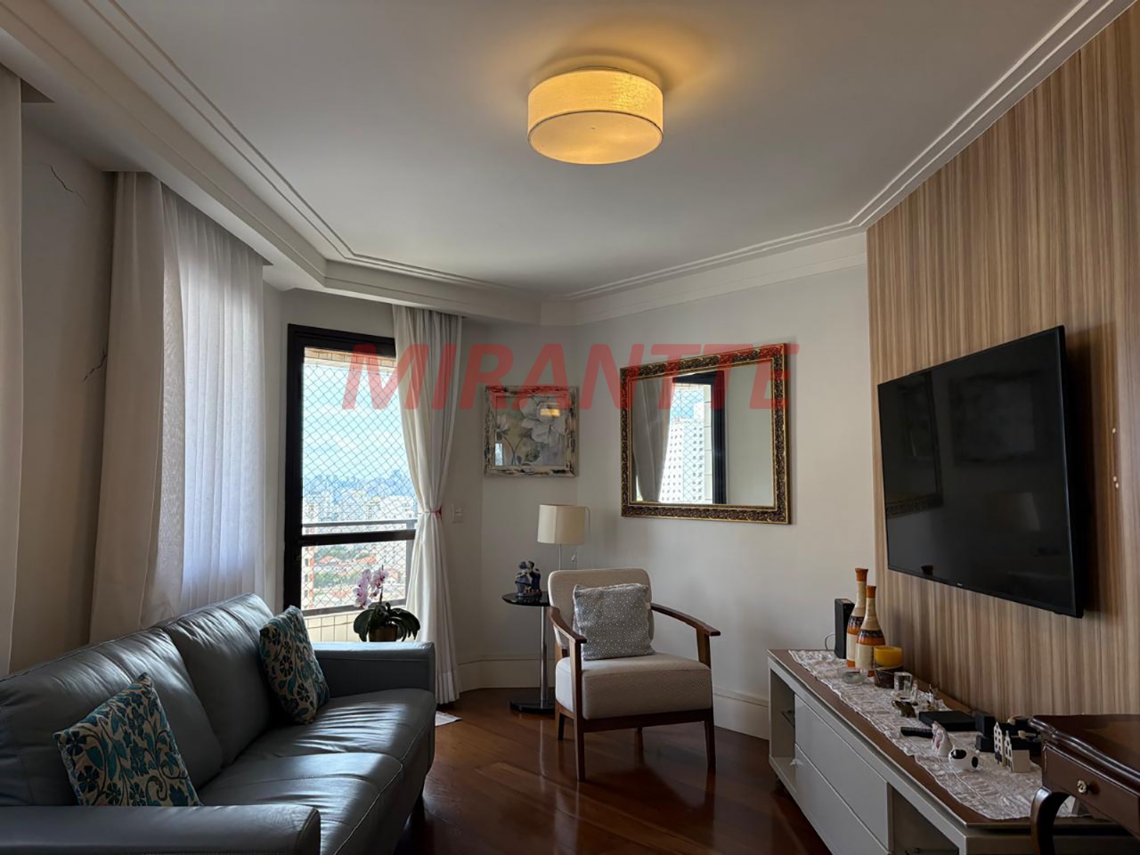 Apartamento de 90m² com 3 quartos em Santana