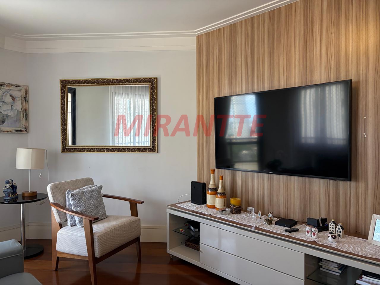 Apartamento de 90m² com 3 quartos em Santana