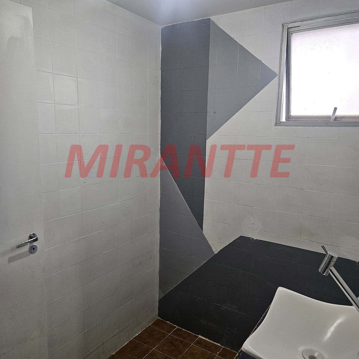 Apartamento de 58m² com 2 quartos em Santana