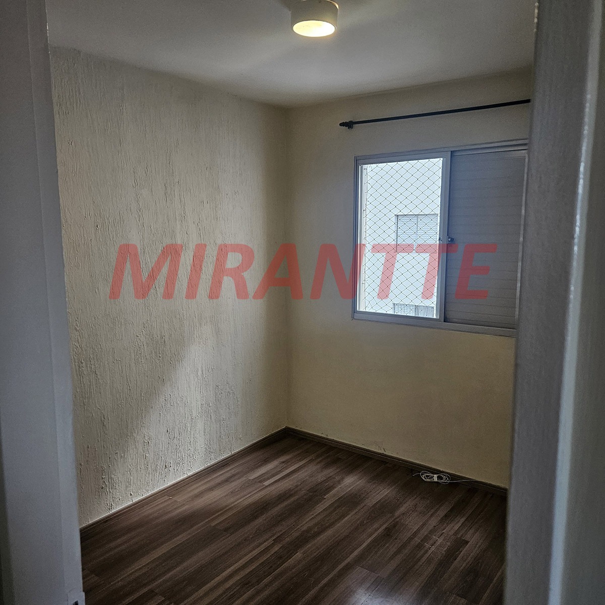 Apartamento de 58m² com 2 quartos em Santana
