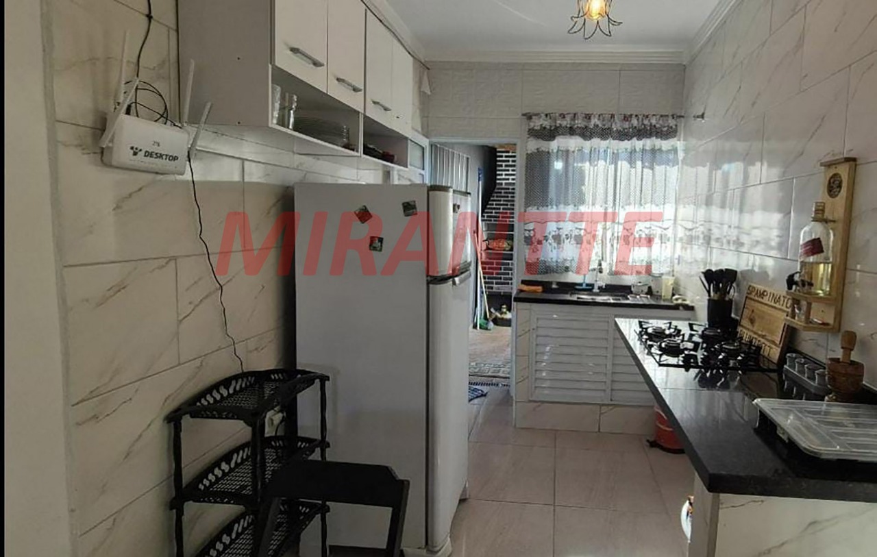 Cond. fechado de 58m² com 2 quartos em Cibratel II