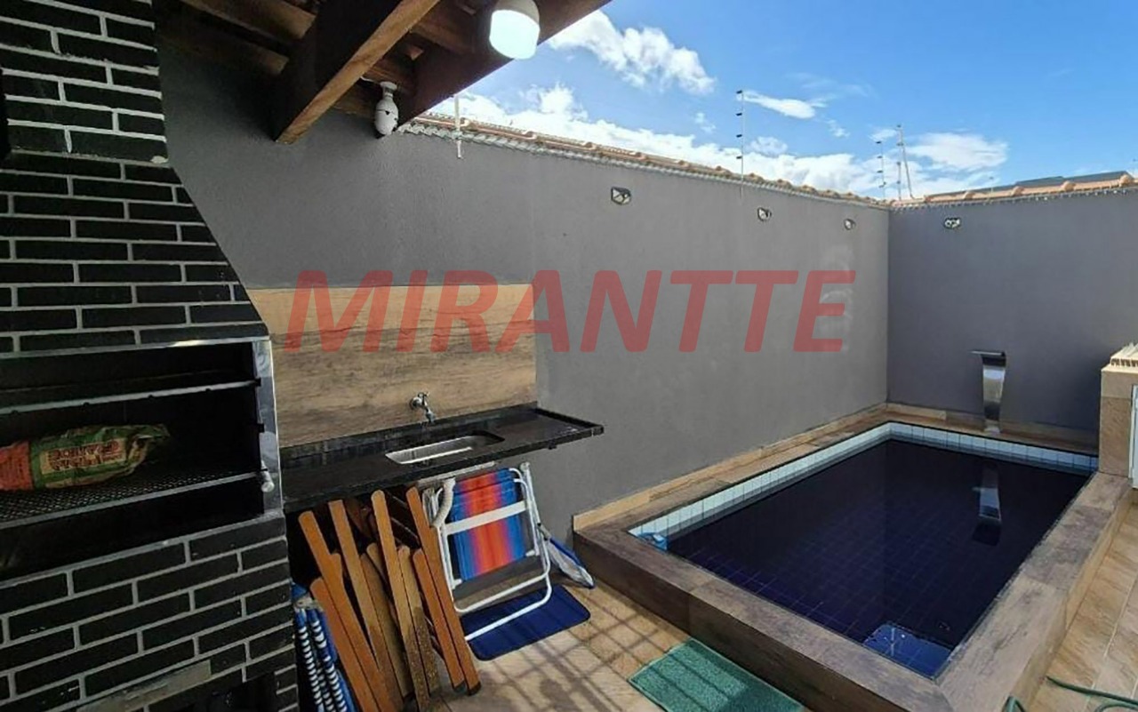 Cond. fechado de 58m² com 2 quartos em Cibratel II