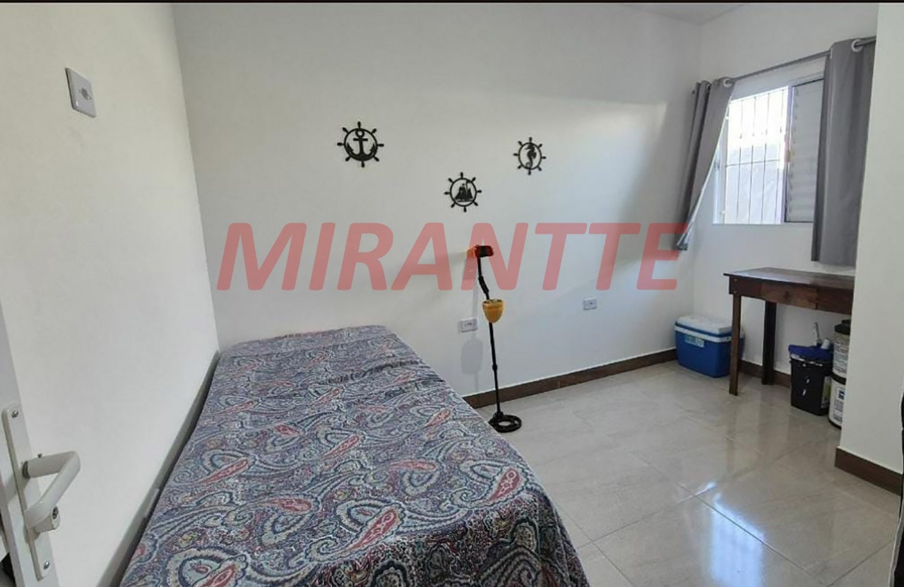 Cond. fechado de 58m² com 2 quartos em Cibratel II