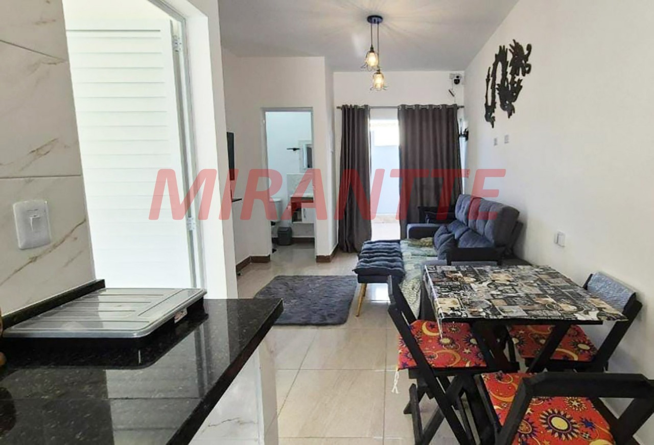 Cond. fechado de 58m² com 2 quartos em Cibratel II