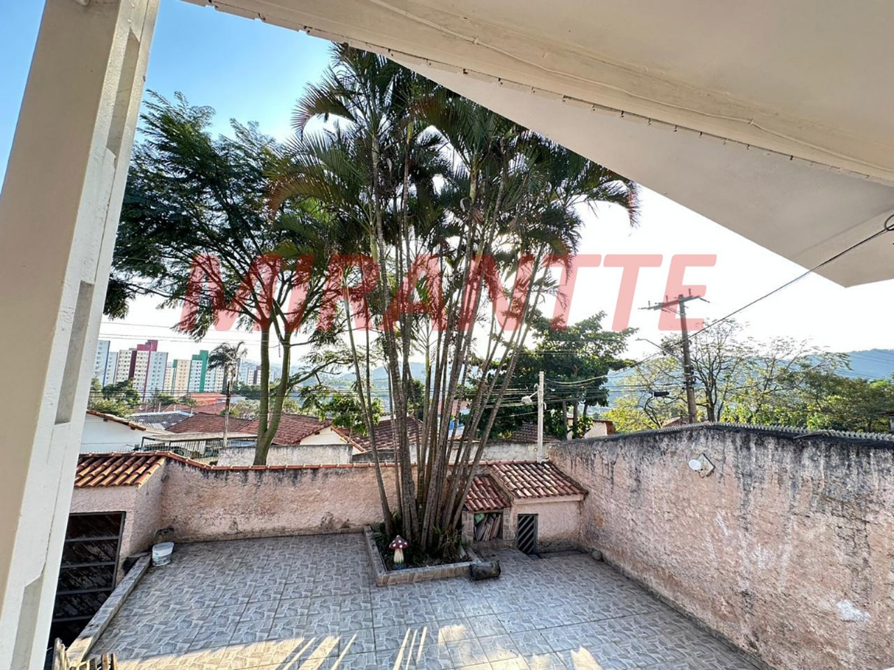 Sobrado de 750m² com 3 quartos em Pedra Branca