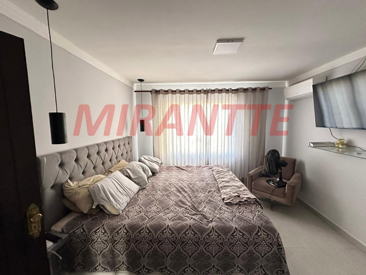 Sobrado de 750m² com 3 quartos em Pedra Branca
