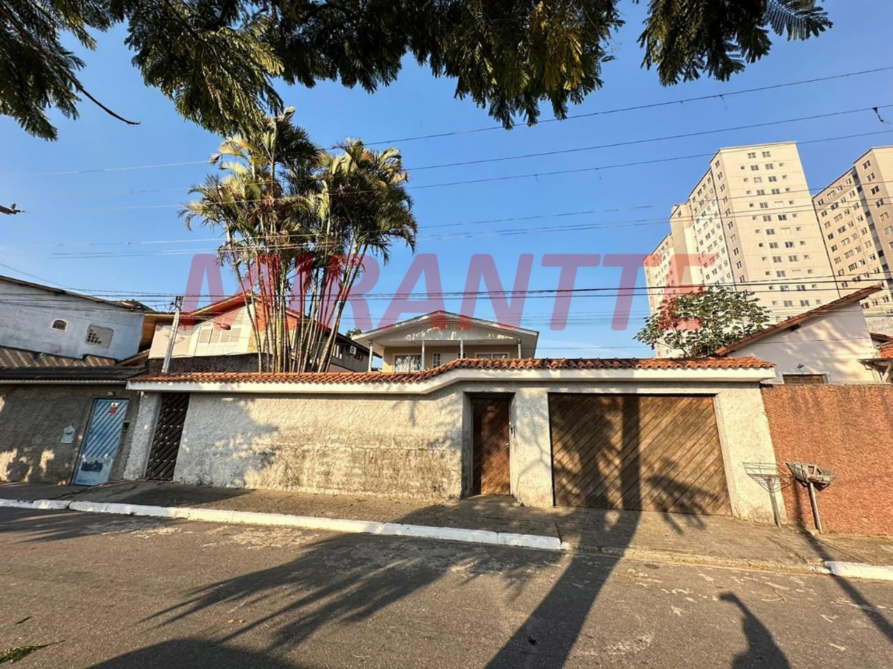Sobrado de 750m² com 3 quartos em Pedra Branca