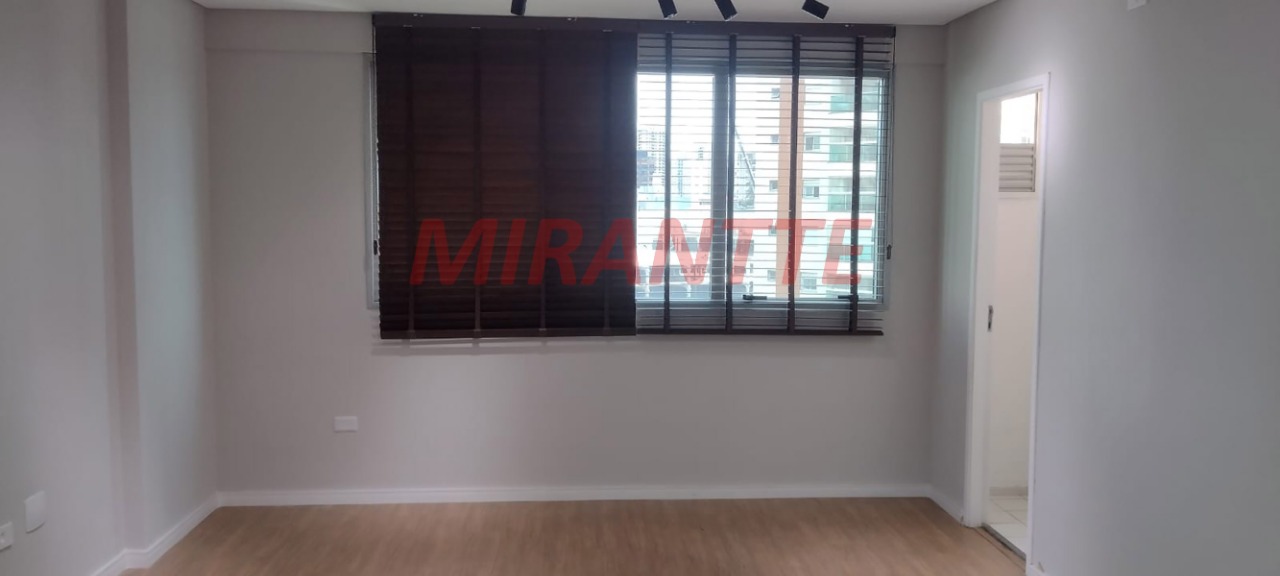 Comercial de 30m² em Santana