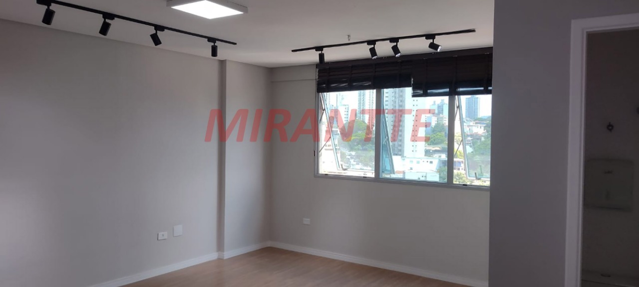 Comercial de 30m² em Santana