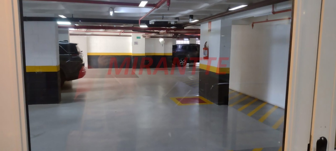 Comercial de 30m² em Santana