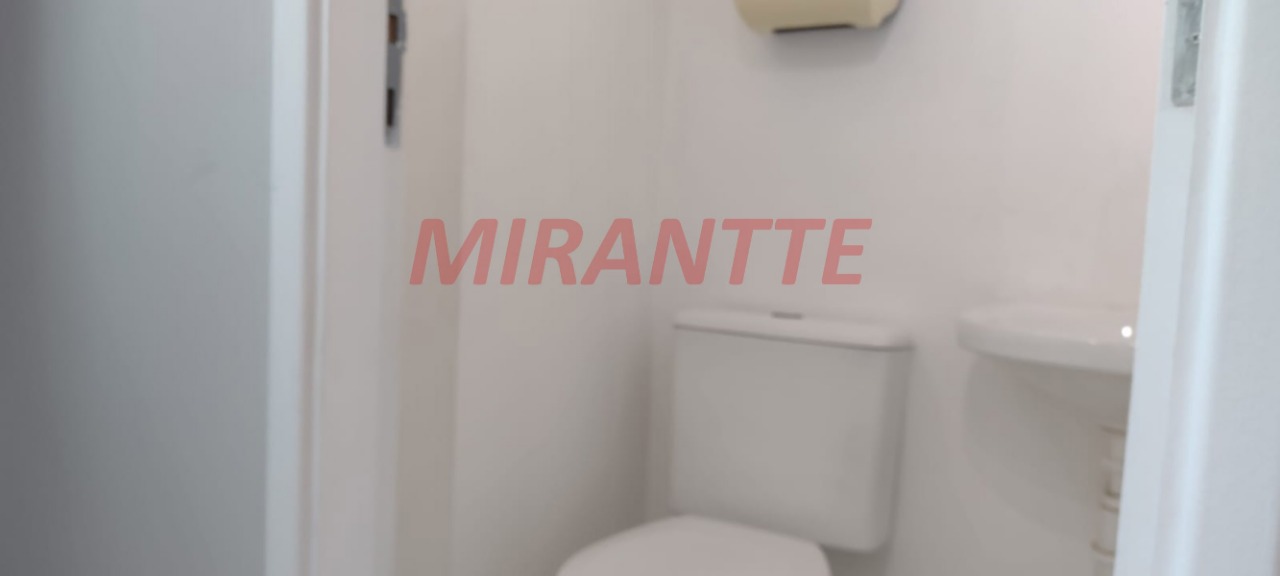 Comercial de 30m² em Santana