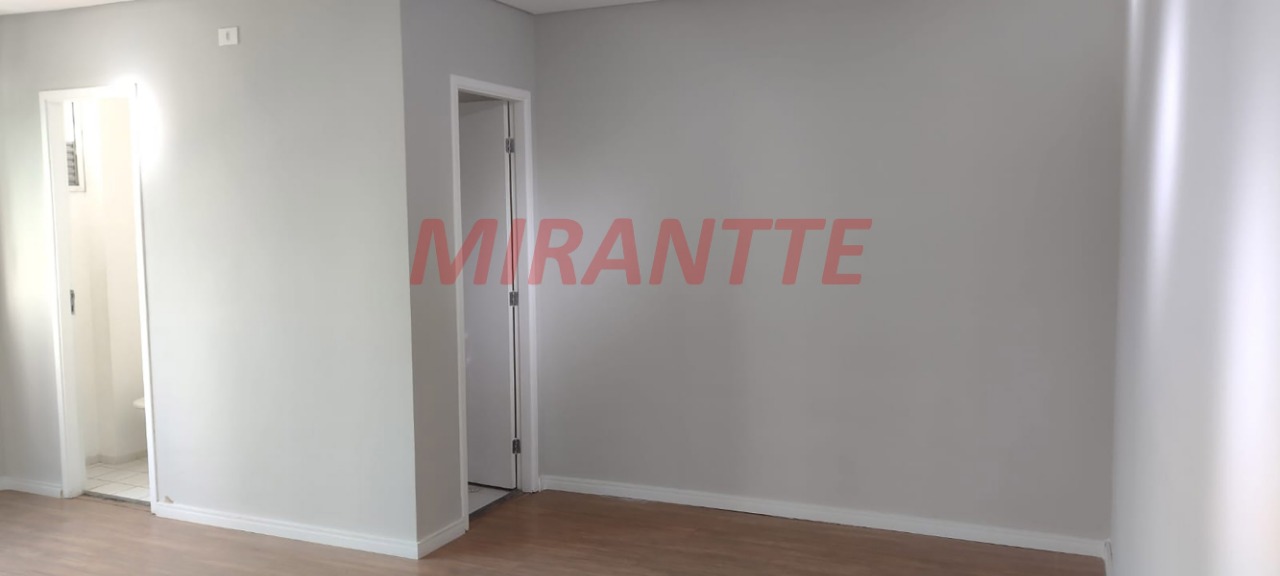 Comercial de 30m² em Santana