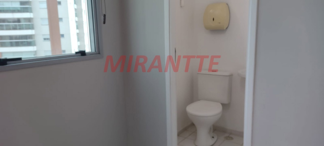 Comercial de 30m² em Santana
