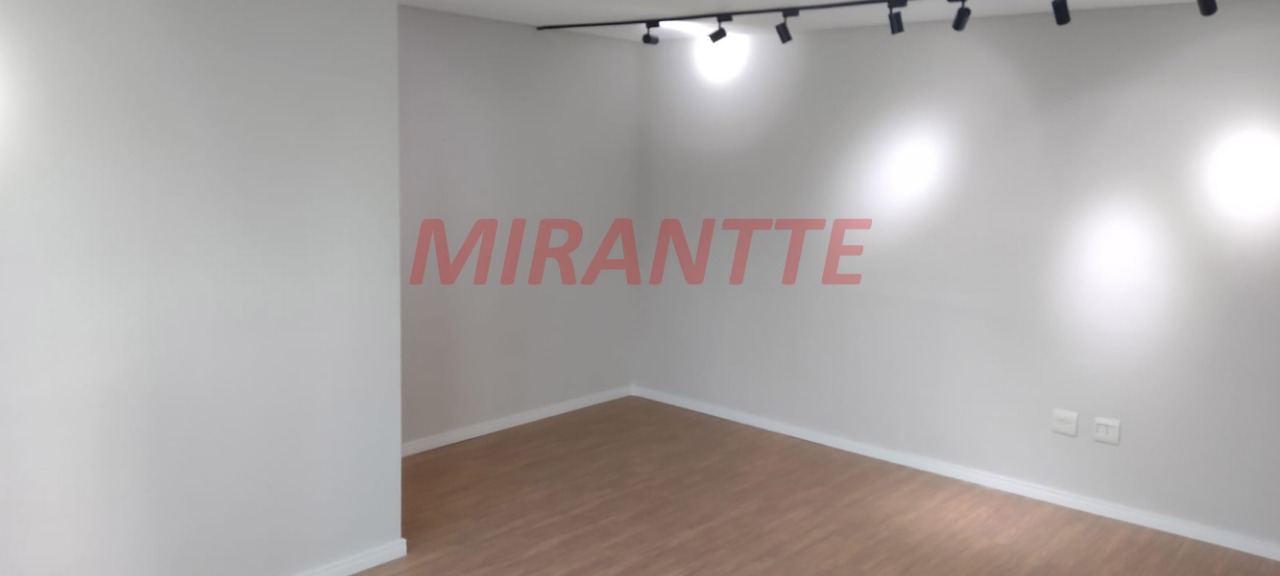 Comercial de 30m² em Santana