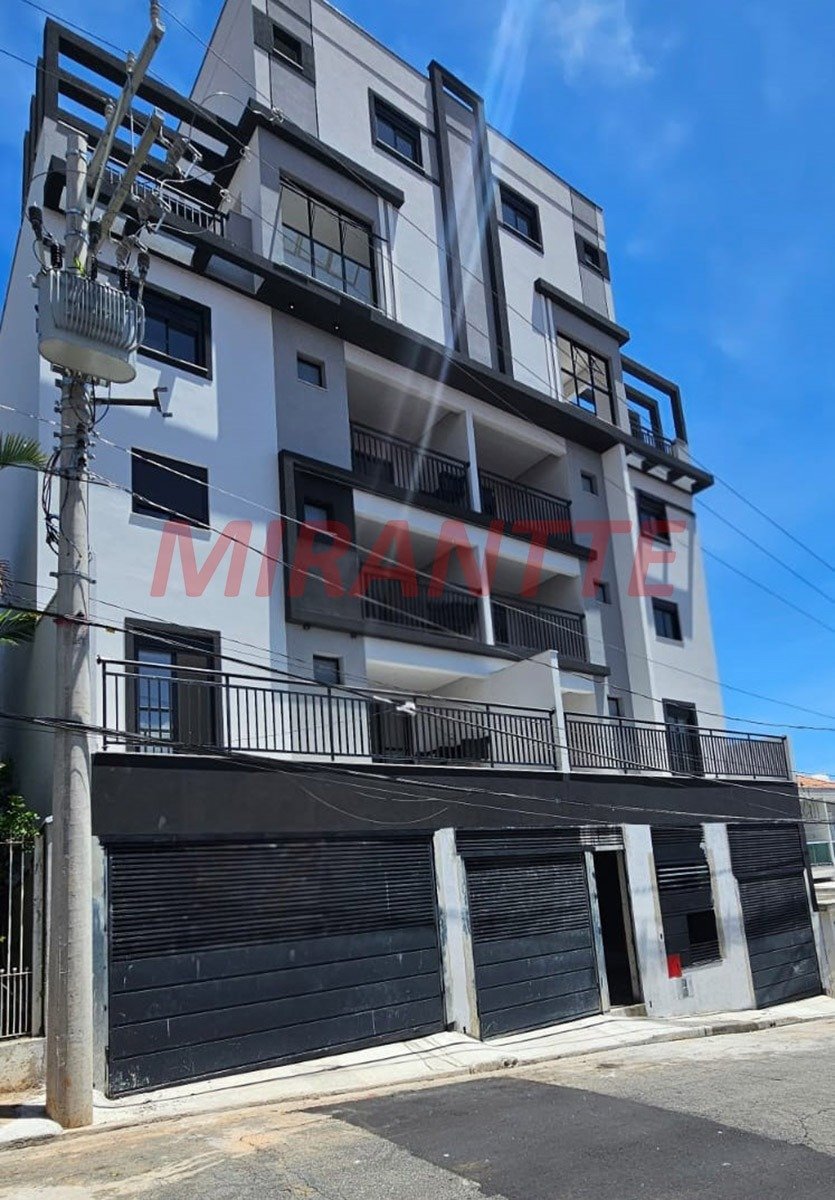 Apartamento de 35m² com 2 quartos em Vila Mazzei