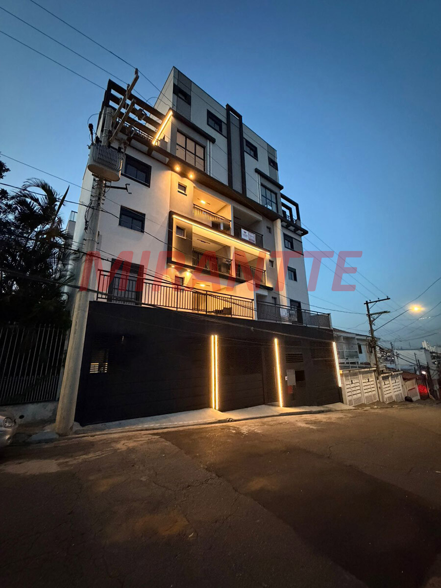 Apartamento de 38m² com 2 quartos em Vila Mazzei