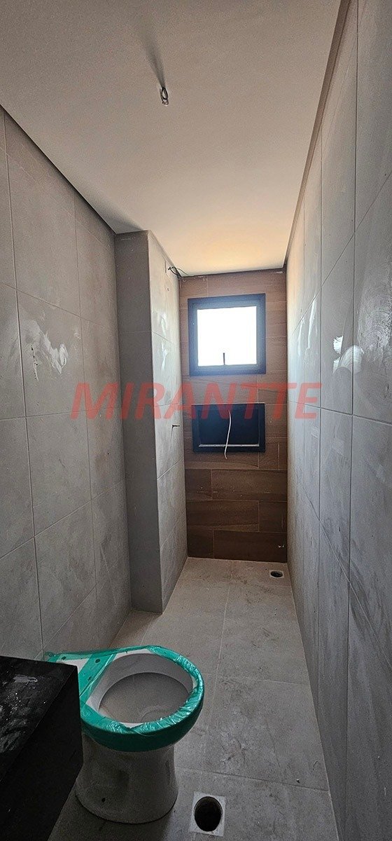 Apartamento de 35m² com 2 quartos em Vila Mazzei