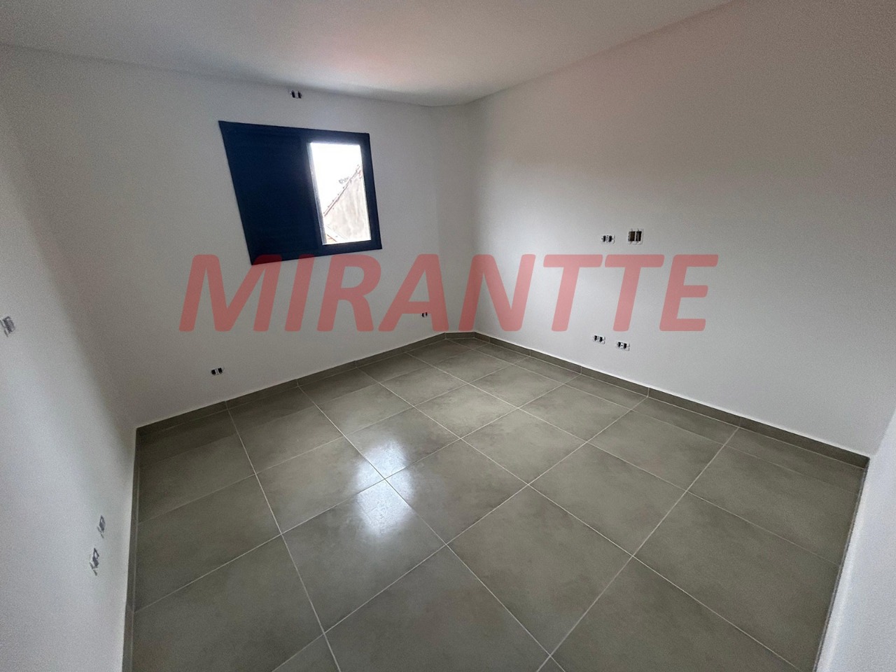 Cond. fechado de 52.79m² com 2 quartos em Ocian