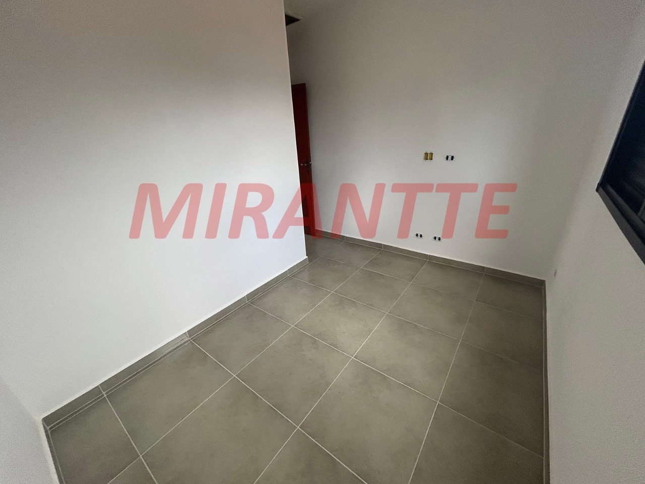Cond. fechado de 52.79m² com 2 quartos em Ocian