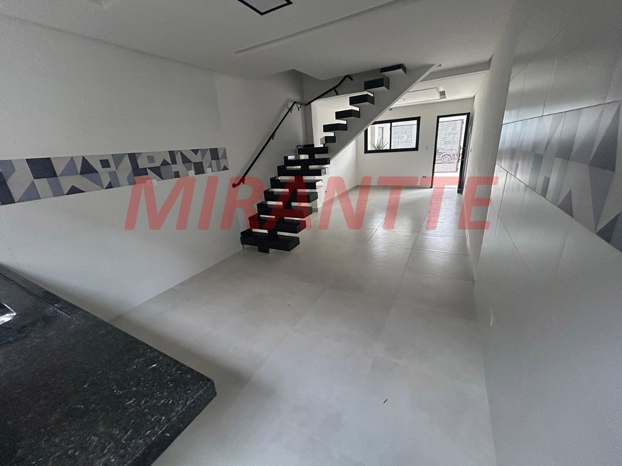 Cond. fechado de 52.79m² com 2 quartos em Ocian