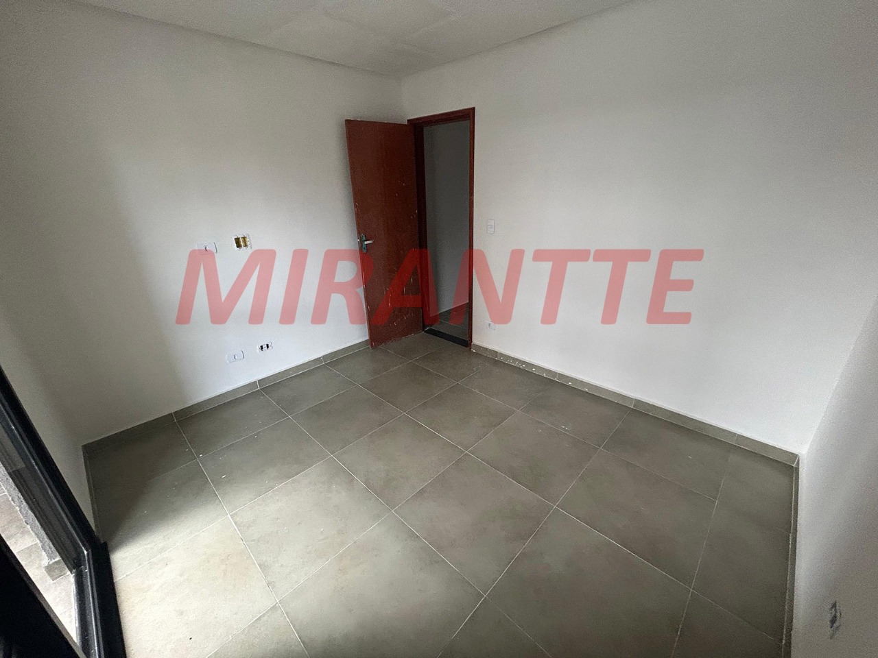 Cond. fechado de 52.79m² com 2 quartos em Ocian
