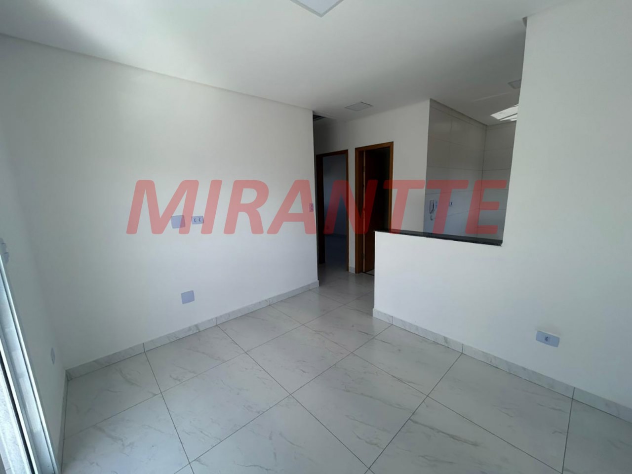 Cond. fechado de 69m² com 2 quartos em Tupiry